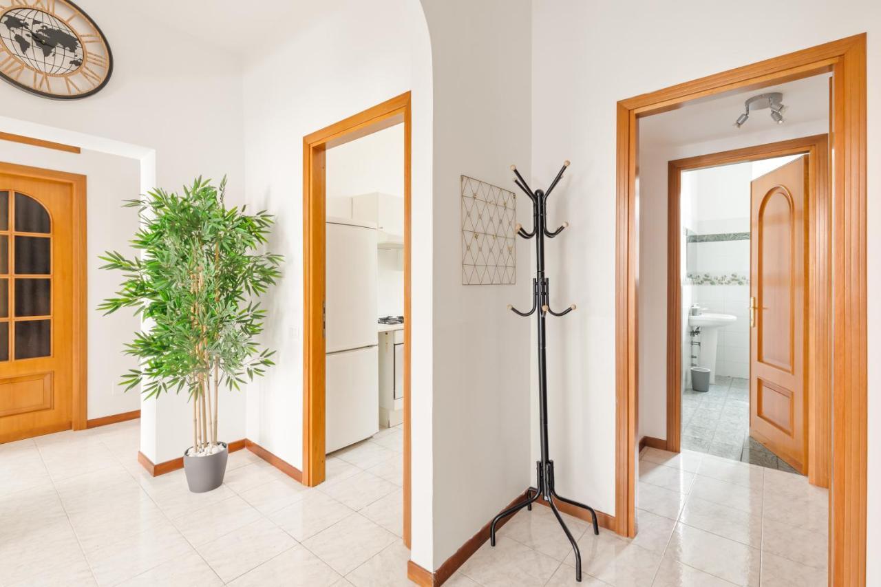 Apartamento Imperial Nazionale Roma Exterior foto