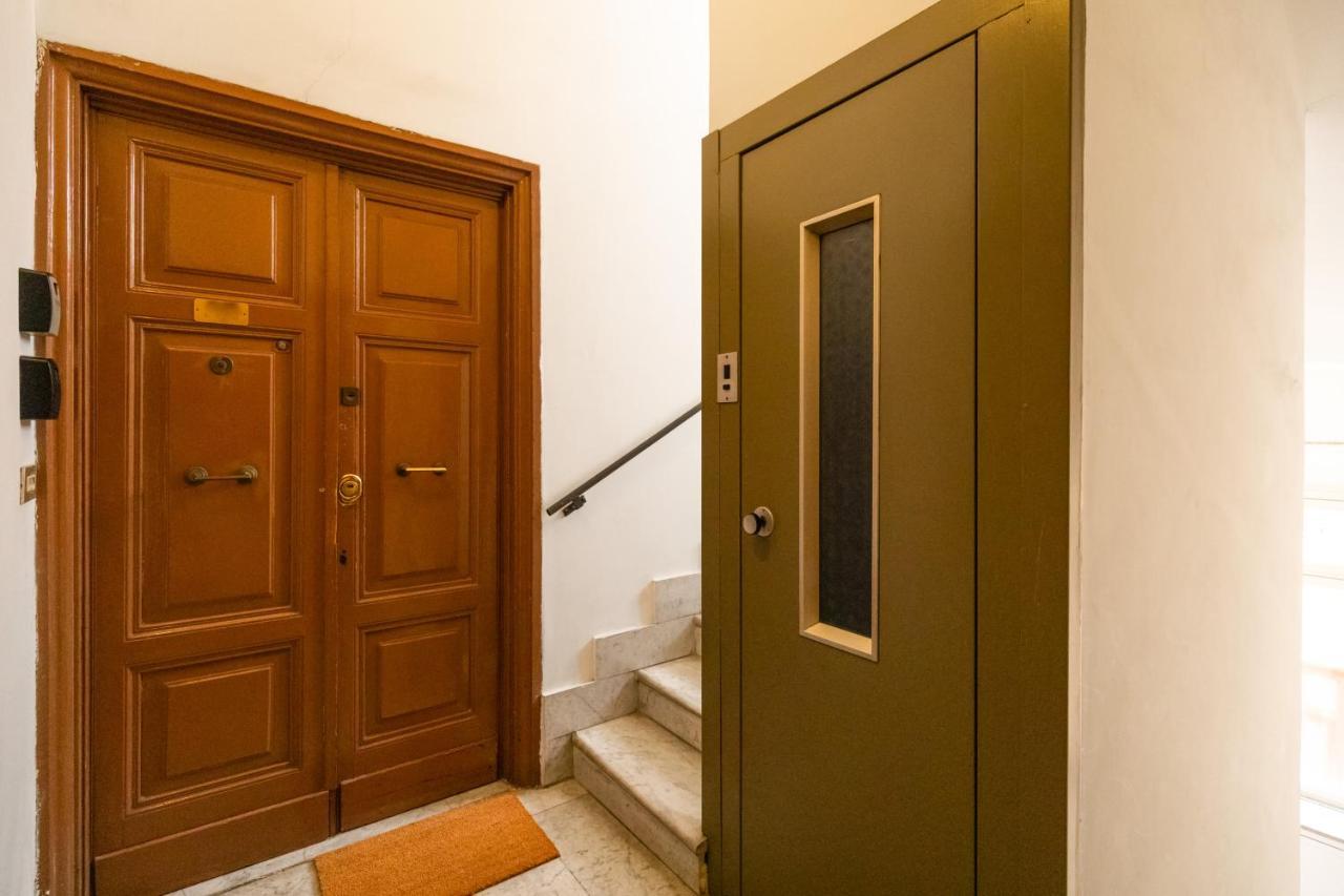 Apartamento Imperial Nazionale Roma Exterior foto